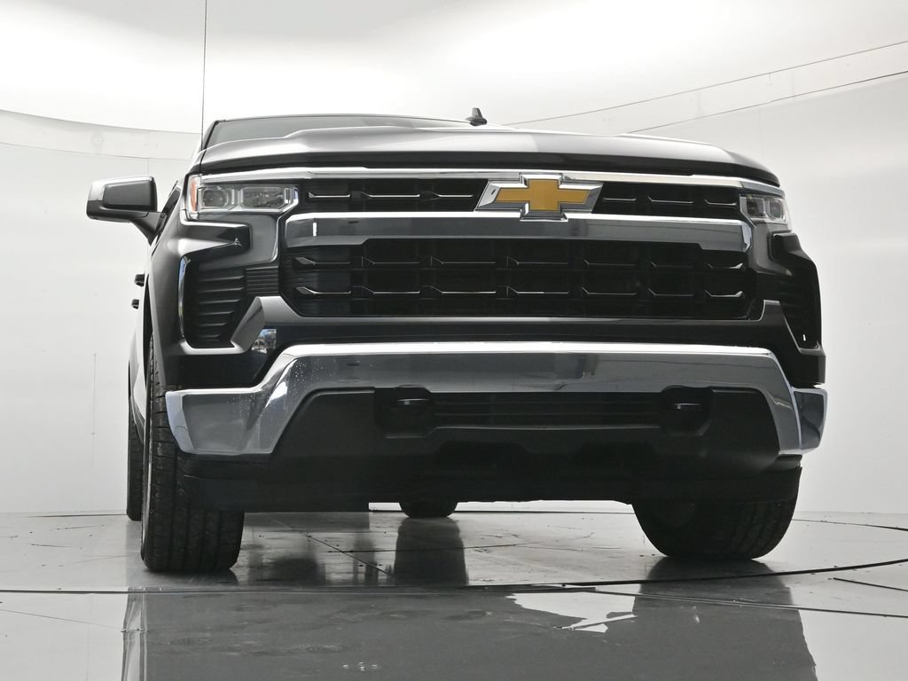 Used 2023 Chevrolet Silverado 1500 LT w/ Convenience Package II AWD/4WD image 37