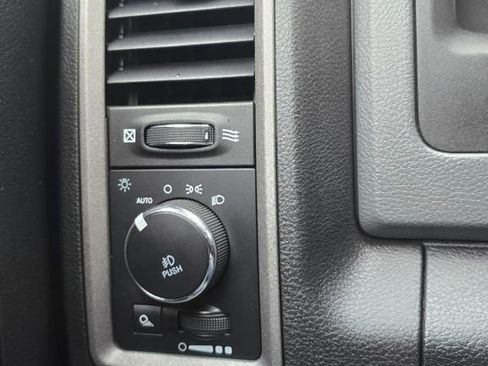 Used 2018 RAM 1500 Express w/ Express Value Package image 14