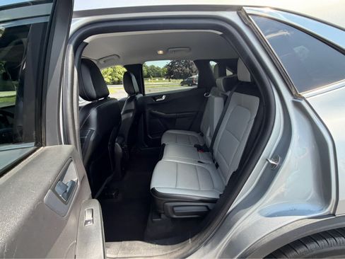 Used 2023 Ford Escape Platinum AWD/4WD image 20