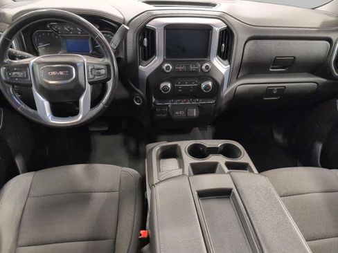 Used 2019 GMC Sierra 1500 Elevation w/ X31 Off-Road Package AWD/4WD image 6