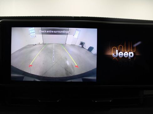 Used 2024 Jeep Wrangler Sahara image 49