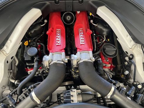 Used 2023 Ferrari Portofino M RWD image 14