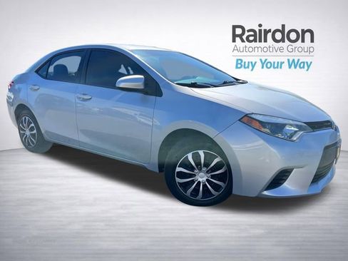 Used 2014 Toyota Corolla LE FWD image 1