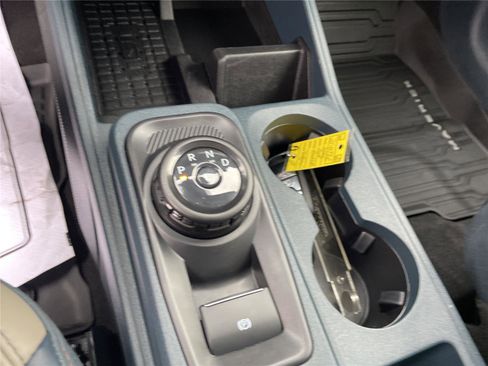 Used 2025 Ford Maverick Lariat w/ 4K Tow Package image 36