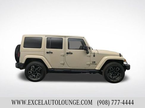 Used 2018 Jeep Wrangler Unlimited Altitude image 7