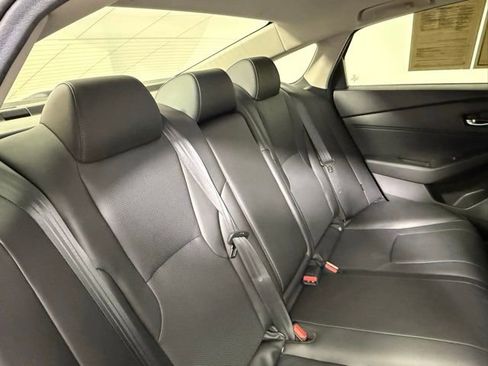 Used 2025 Honda Accord EX-L image 43