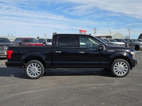 Used 2019 Ford F150 Limited w/ Trailer Tow Package image 6