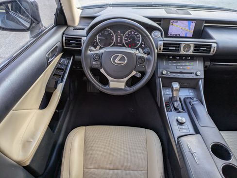 Used 2015 Lexus IS 250 w/ Navigation System Package image 15
