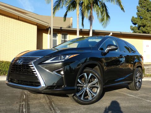 Used 2018 Lexus RX 350L FWD image 15