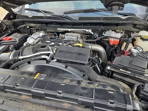 Certified 2023 GMC Sierra 2500 Denali w/ Denali Black Diamond Edition image 31