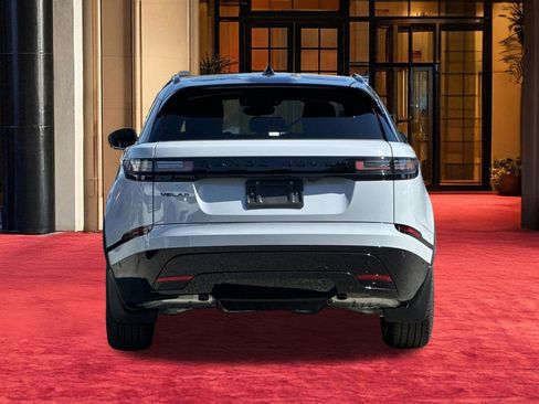 New 2026 Land Rover Range Rover Velar Dynamic SE AWD/4WD image 10