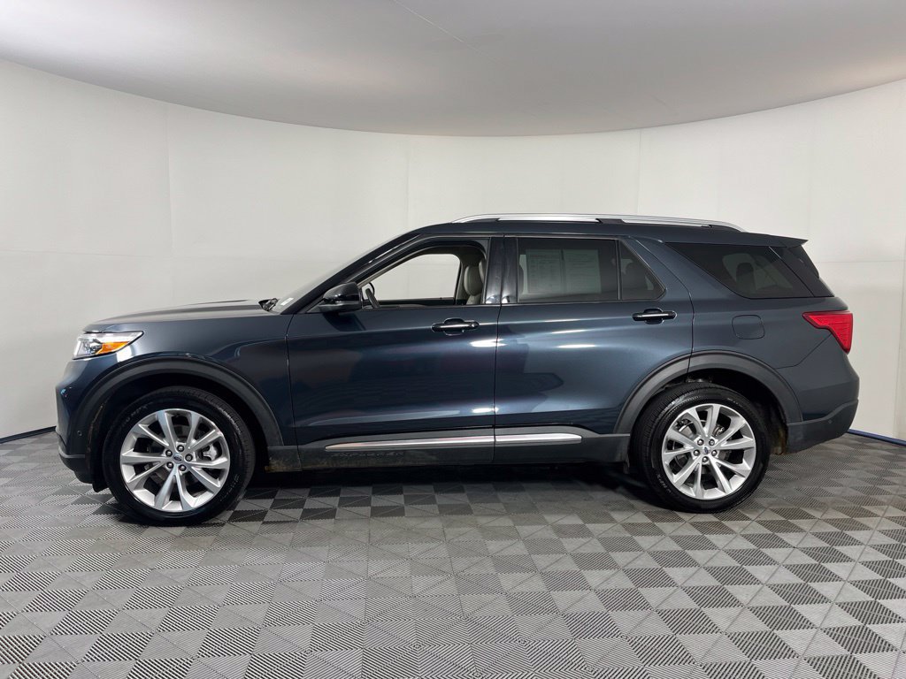 Used 2022 Ford Explorer Platinum w/ Equipment Group 601A AWD/4WD image 15