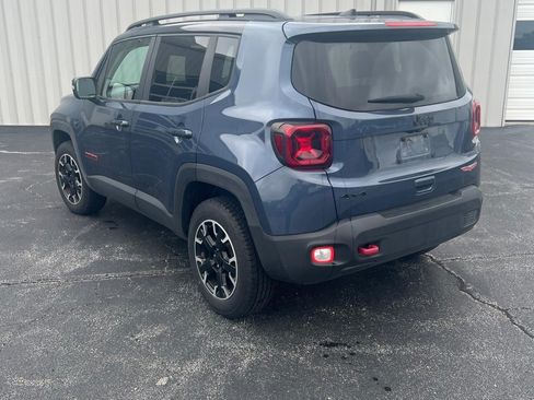 Used 2023 Jeep Renegade Trailhawk w/ Sun/Sound Group AWD/4WD image 5