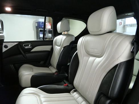 Used 2019 INFINITI QX80 Limited w/ All-Season Package AWD/4WD image 14