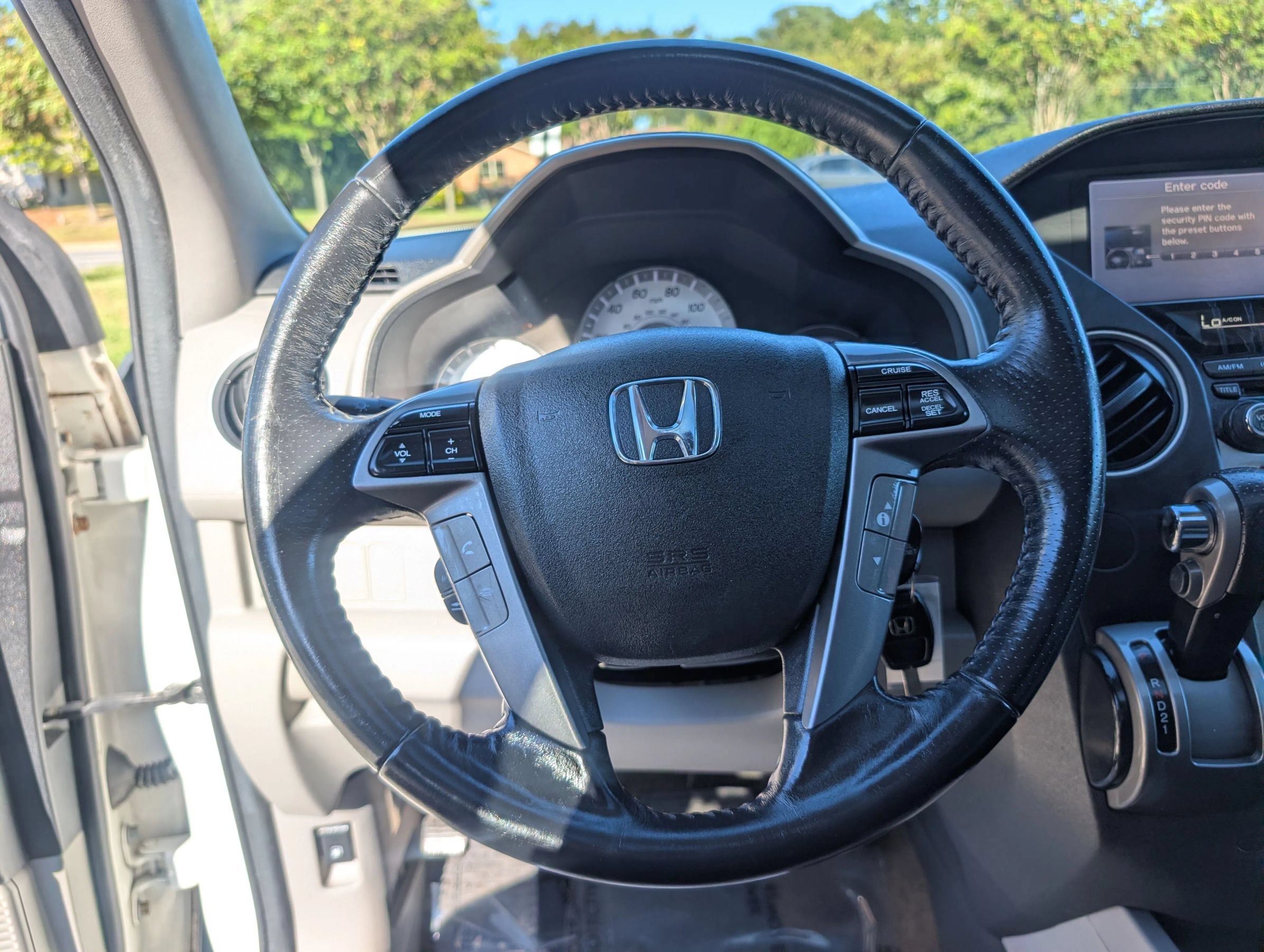 Used 2013 Honda Pilot Touring image 27