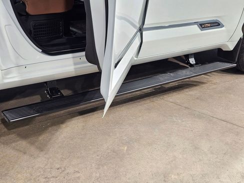 Used 2025 Toyota Tundra 1794 Edition image 39