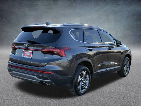 Used 2023 Hyundai Santa Fe SEL image 3