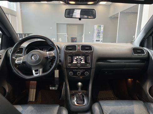 Used 2014 Volkswagen GTI Driver's Edition image 29