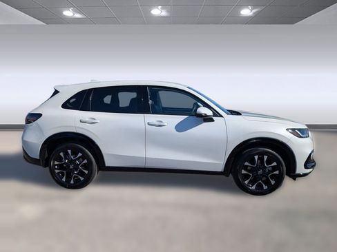 New 2026 Honda HR-V EX-L image 8