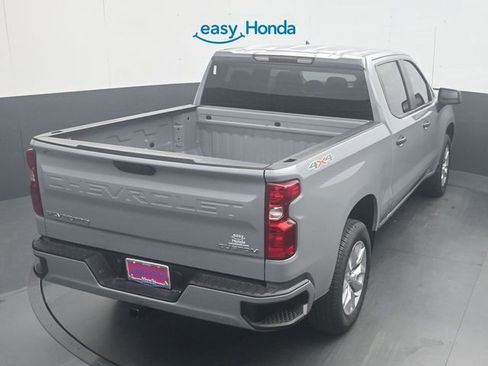 Used 2024 Chevrolet Silverado 1500 Custom image 24