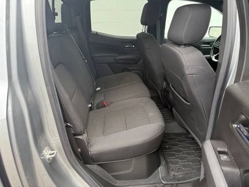 Used 2024 Chevrolet Colorado LT w/ LT Convenience Package II AWD/4WD image 18
