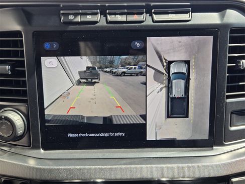 Used 2024 Ford F350 Platinum image 16