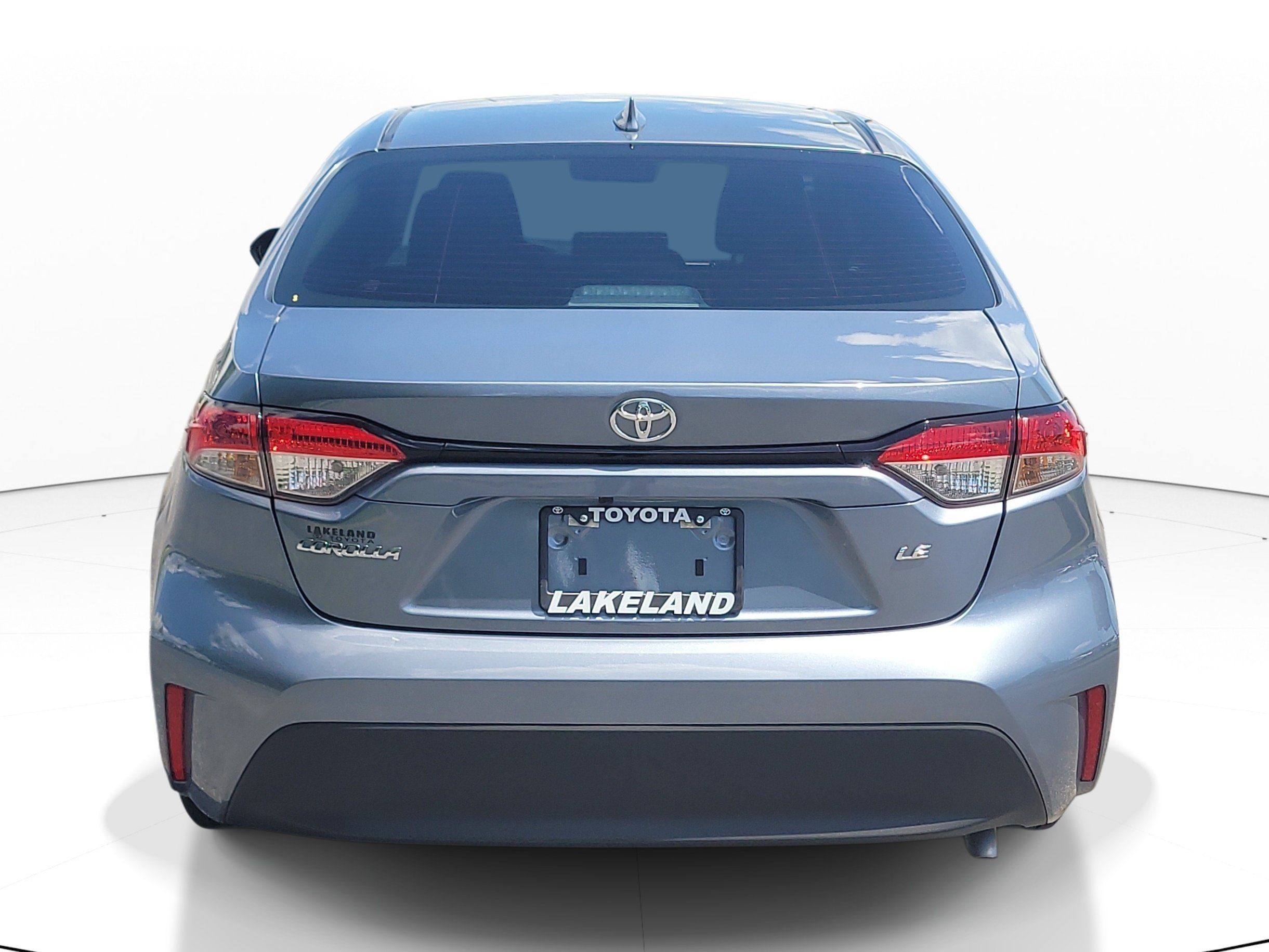 Used 2026 Toyota Corolla LE w/ LE Premium Package FWD image 6