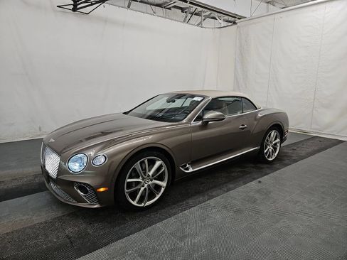 Used 2020 Bentley Continental GT image 1