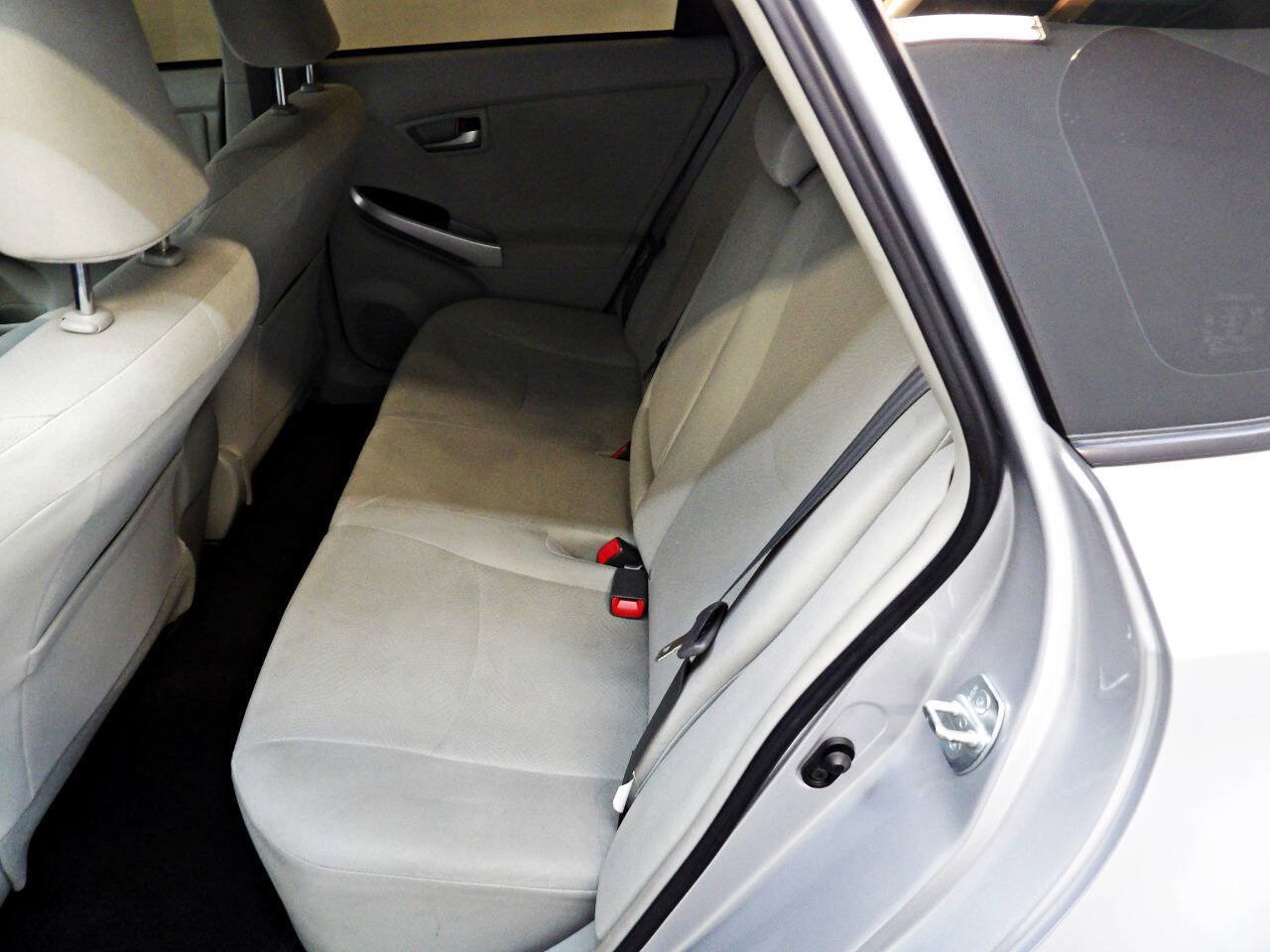 Used 2014 Toyota Prius Two FWD image 10