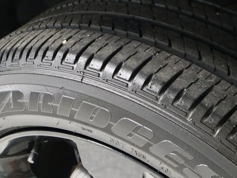 Used 2023 Jeep Grand Cherokee Altitude image 20