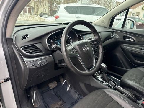 Used 2018 Buick Encore Sport Touring image 10