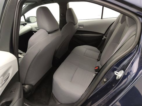 Used 2022 Toyota Corolla SE w/ Carpet Mat Package (TMS) image 18