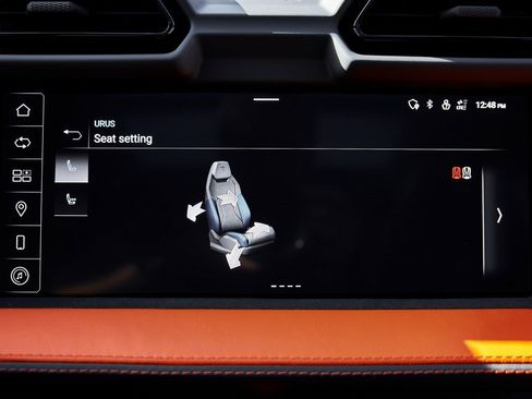 Used 2025 Lamborghini Urus SE image 83