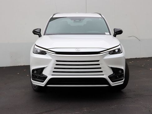 New 2026 Lexus TX 500h AWD image 5