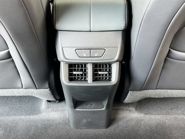 New 2026 GMC Terrain AT4 w/ Convenience Package III AWD/4WD image 18