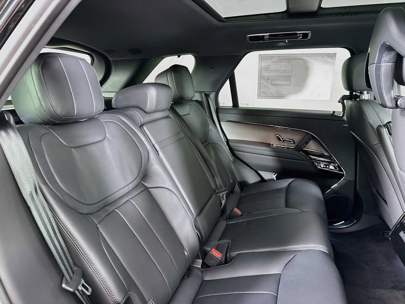 New 2026 Land Rover Range Rover Sport Dynamic SE AWD/4WD image 25