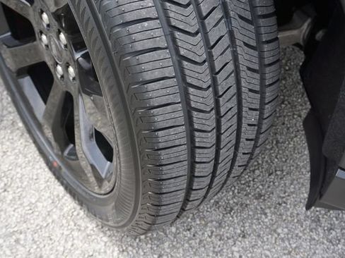 Used 2023 Ford Explorer ST w/ Equipment Group 401A AWD/4WD image 17