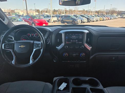 Used 2019 Chevrolet Silverado 1500 LT w/ All-Star Edition image 10