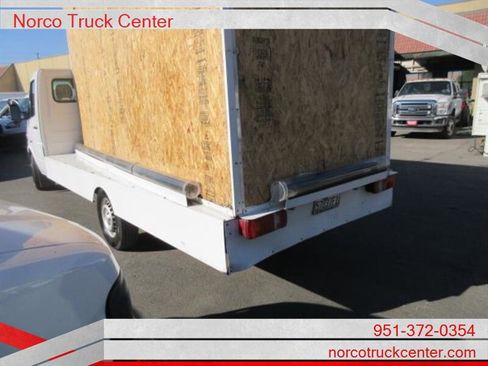 Used 2005 Dodge Sprinter 2500 image 22