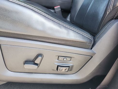 Used 2018 RAM 2500 Power Wagon w/ Leather & Luxury Group image 26