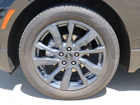 Used 2024 Chevrolet Equinox RS FWD image 25