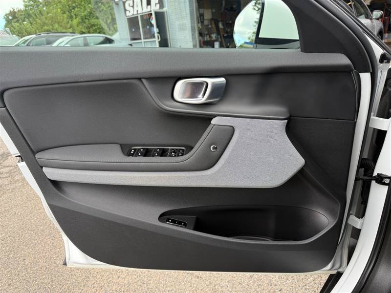 Used 2022 Polestar Polestar 2 w/ Performance Package AWD/4WD image 33