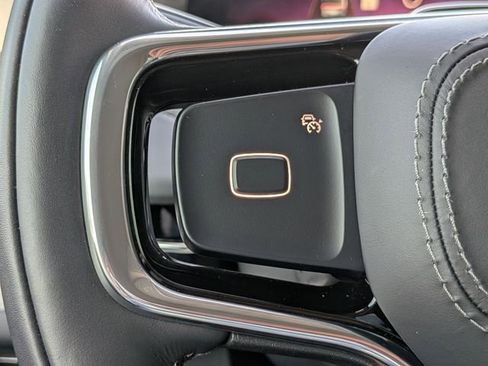 New 2025 Lincoln Navigator Reserve AWD/4WD image 26