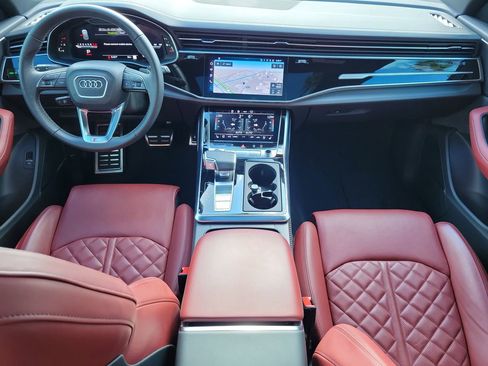 Used 2025 Audi SQ8 Premium Plus w/ 23" Wheel Package image 16