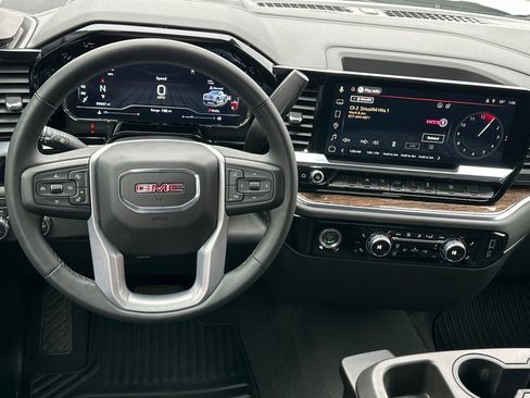 Used 2023 GMC Sierra 1500 Elevation image 17