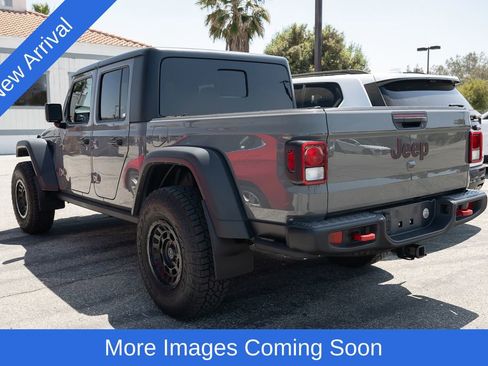 Used 2022 Jeep Gladiator Rubicon w/ Trailer Tow Package AWD/4WD image 5