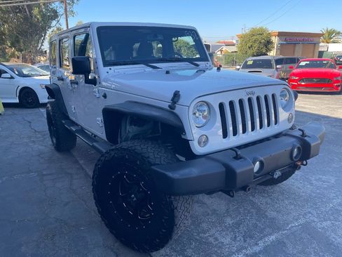 Used 2015 Jeep Wrangler Unlimited Sport w/ Quick Order Package 24S image 3