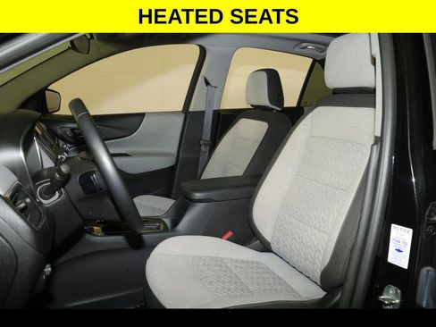 Used 2023 Chevrolet Equinox LT image 4