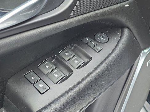 Used 2020 Cadillac Escalade Luxury image 18