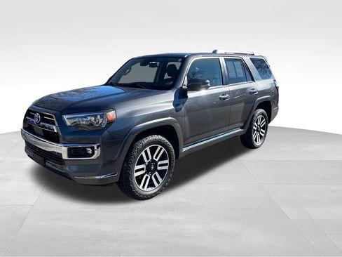 Used 2022 Toyota 4Runner Limited image 3